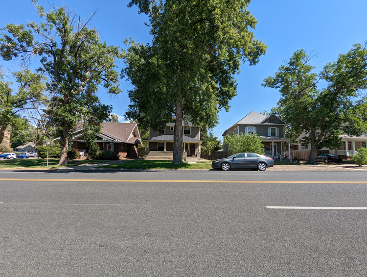 Photo of large historic homes in north Cranford neighborhood