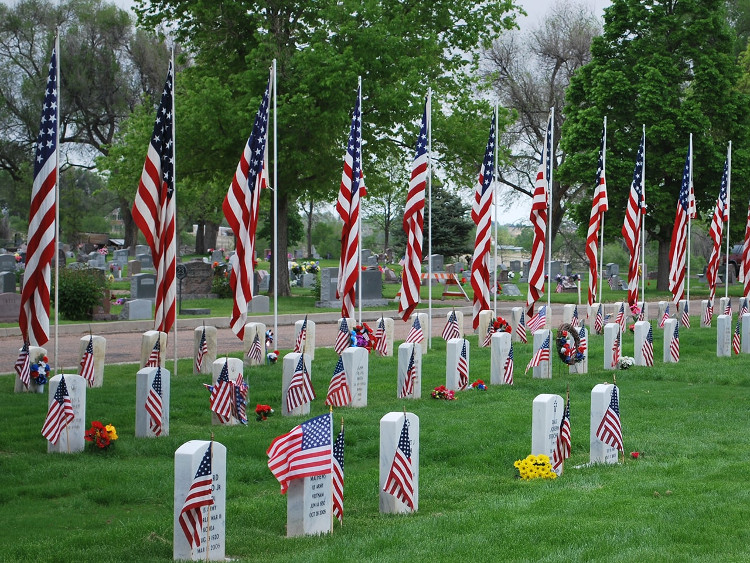 flags and headstones